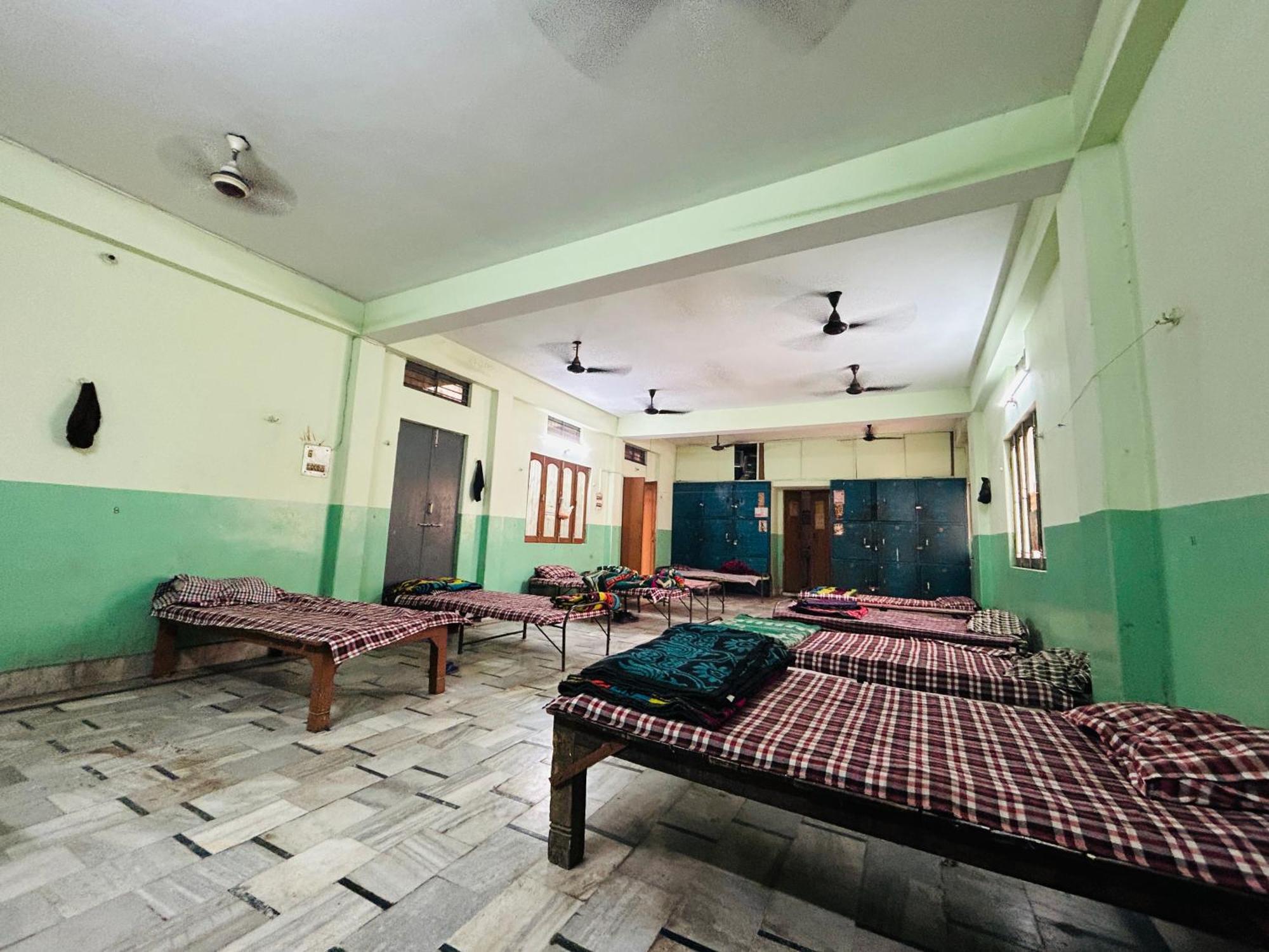 Satsang Lodge Waranasi Zewnętrze zdjęcie